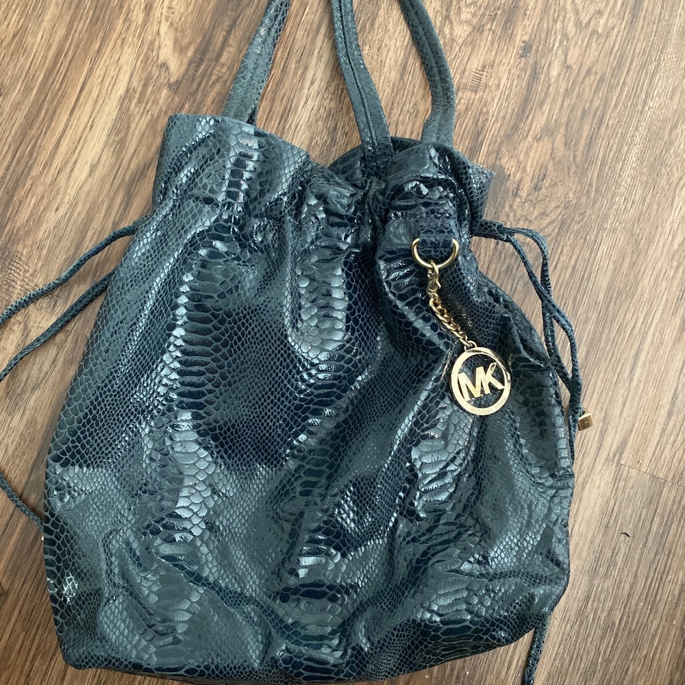 Michael Kors Navy Snakeskin drawstring purse
